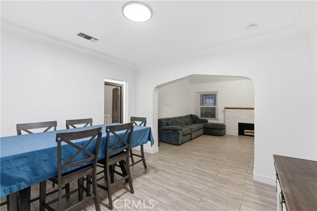 718 S Poinsettia, Compton, CA 90221