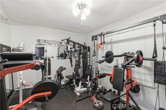 718 S Poinsettia, Compton, CA 90221