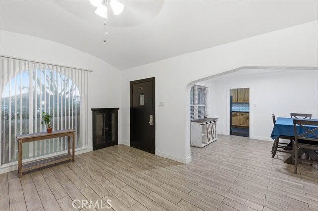 718 S Poinsettia, Compton, CA 90221