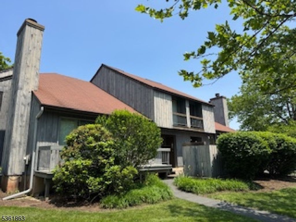 300 Gemini Drive 4C 4C, Hillsborough Twp., NJ 08844
