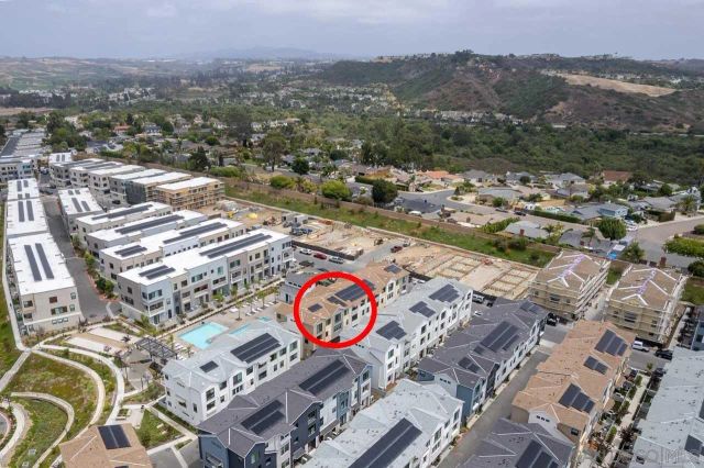 2564 Delphinium Ln, Carlsbad, CA 92008