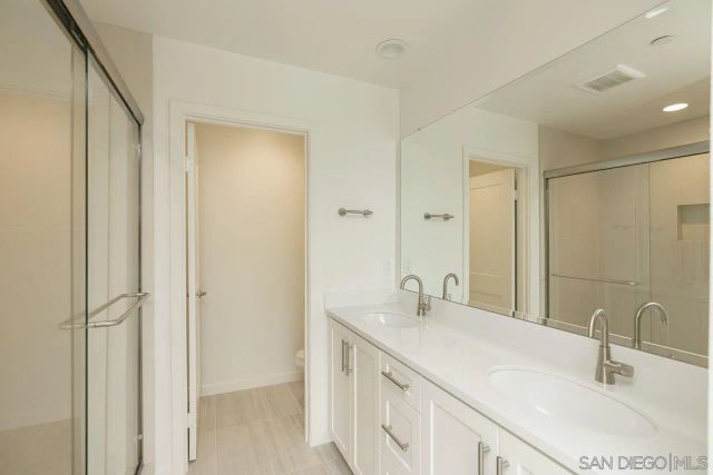 2564 Delphinium Ln, Carlsbad, CA 92008