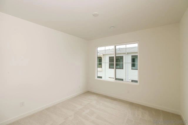 2564 Delphinium Ln, Carlsbad, CA 92008