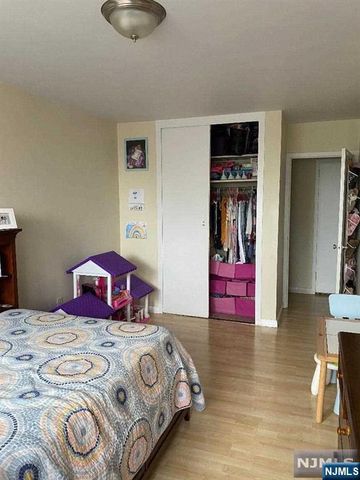 90 Prospect Avenue 6F, Hackensack, NJ 07601