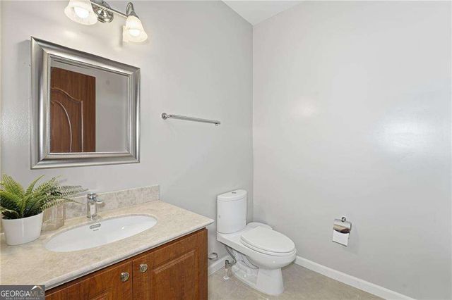 6831 Augusta Manor, Suwanee, GA 30024