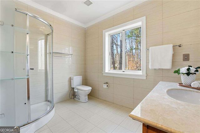 6831 Augusta Manor, Suwanee, GA 30024