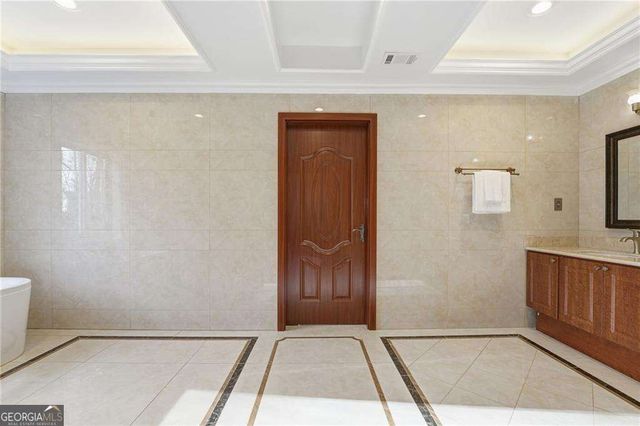 6831 Augusta Manor, Suwanee, GA 30024