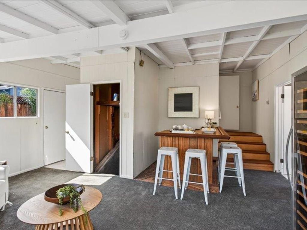 Image 14 of property listing at 288 N Frances Street, Sunnyvale, CA 94086