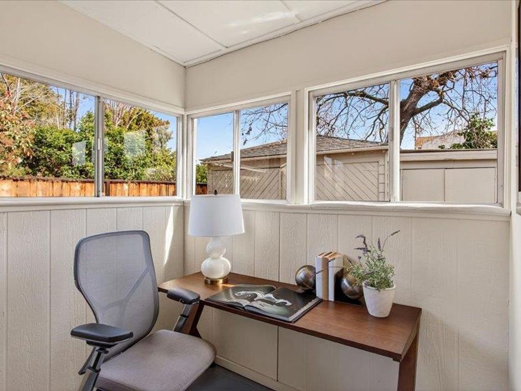 Image 17 of property listing at 288 N Frances Street, Sunnyvale, CA 94086