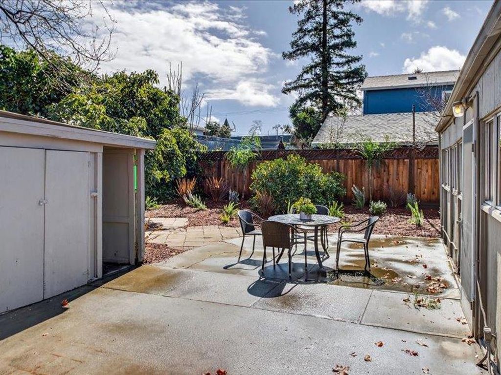 Image 27 of property listing at 288 N Frances Street, Sunnyvale, CA 94086