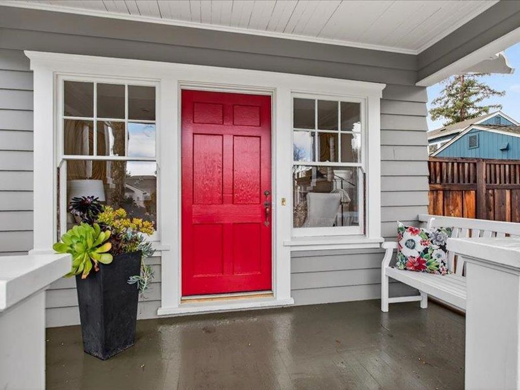 Image 5 of property listing at 288 N Frances Street, Sunnyvale, CA 94086