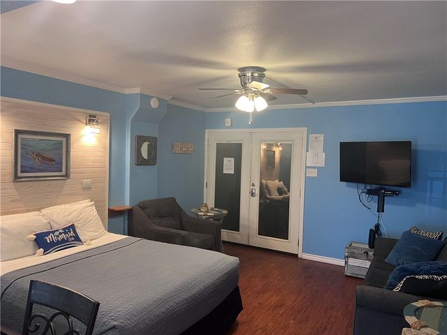 14300 S Padre Island 105, Corpus Christi, TX 78418