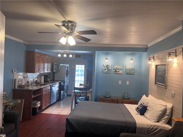 14300 S Padre Island 105, Corpus Christi, TX 78418