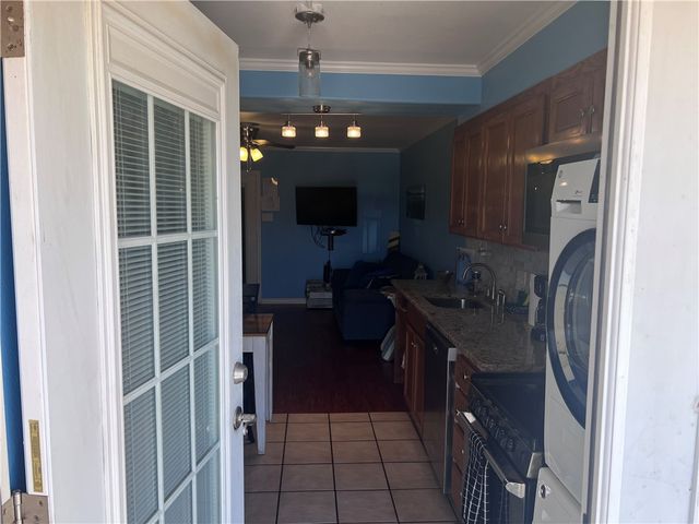 14300 S Padre Island 105, Corpus Christi, TX 78418