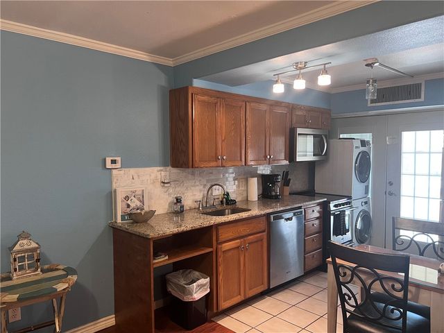 14300 S Padre Island 105, Corpus Christi, TX 78418