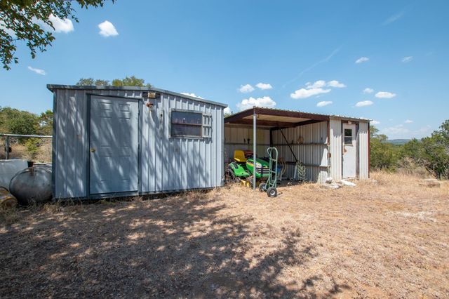 15525 Ranch Road 2241, Tow, TX 78672