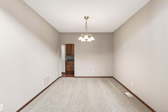 2313 Woodcrest Drive, Woodbury, MN 55129