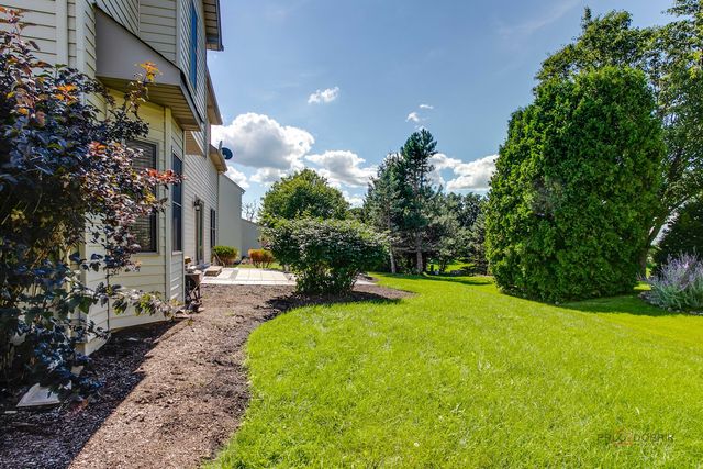 614 ASPEN Court, Antioch, IL 60002
