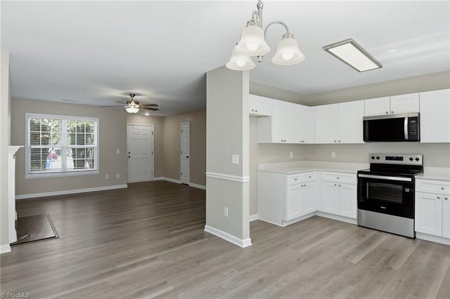 5858 Bushberry Court, Winston-salem, NC 27105