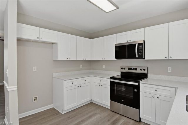 5858 Bushberry Court, Winston-salem, NC 27105