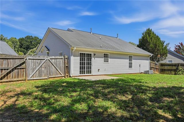 5858 Bushberry Court, Winston-salem, NC 27105