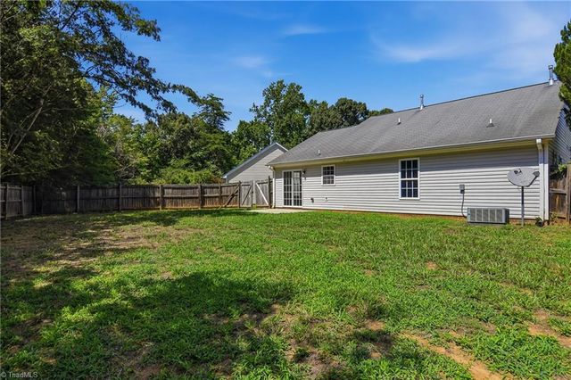 5858 Bushberry Court, Winston-salem, NC 27105