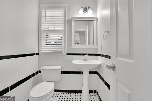 2493 Walnut Tree Lane, Buford, GA 30519