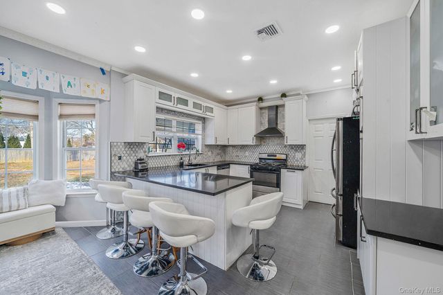 3 Liberty Place, Coram, NY 11727