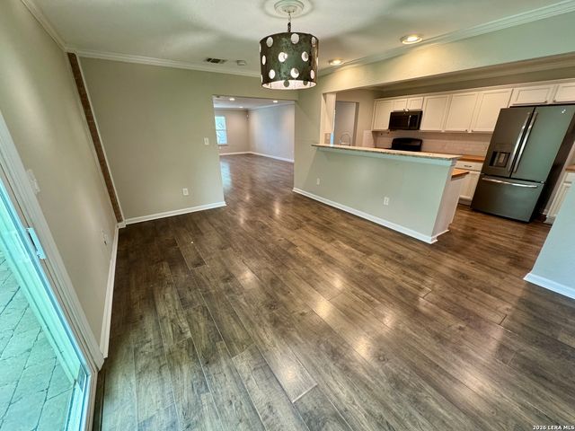 1723 CORITA ST, San Antonio, TX 78209