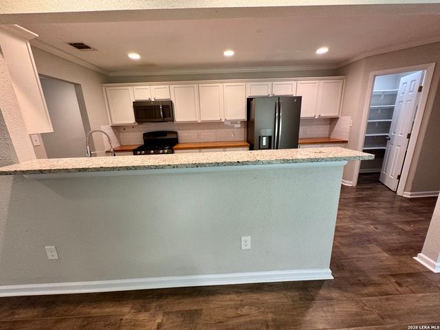 1723 CORITA ST, San Antonio, TX 78209