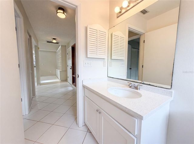 1407 WILLOW OAK CIRCLE 1407, Bradenton, FL 34209