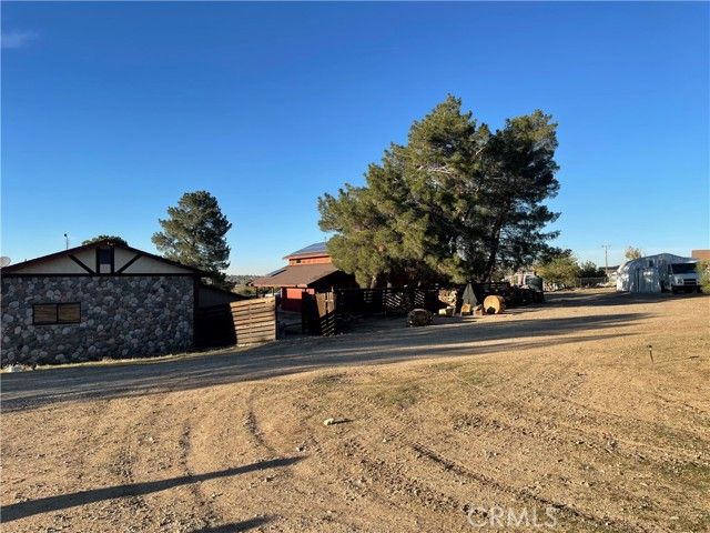 19574 Happy Valley, Apple Valley, CA 92308