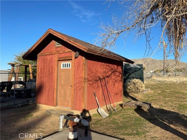19574 Happy Valley, Apple Valley, CA 92308