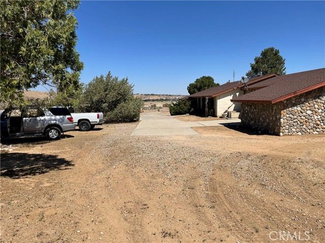 19574 Happy Valley, Apple Valley, CA 92308