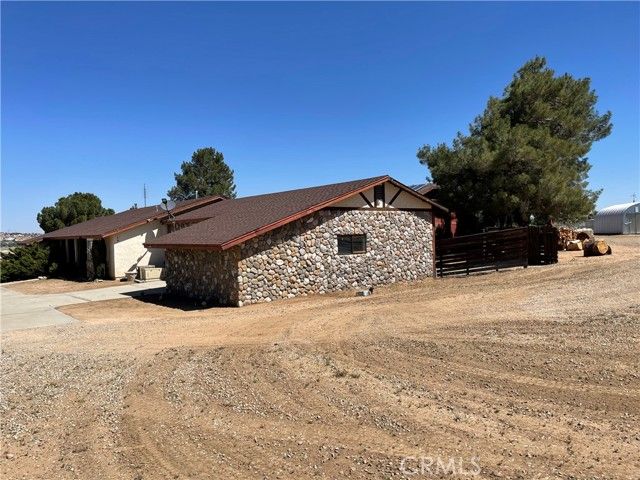 19574 Happy Valley, Apple Valley, CA 92308