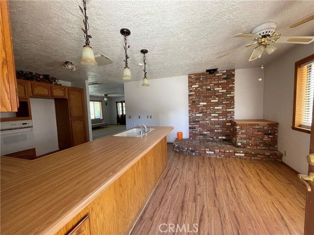 19574 Happy Valley, Apple Valley, CA 92308