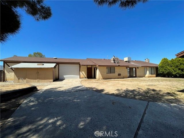 19574 Happy Valley, Apple Valley, CA 92308