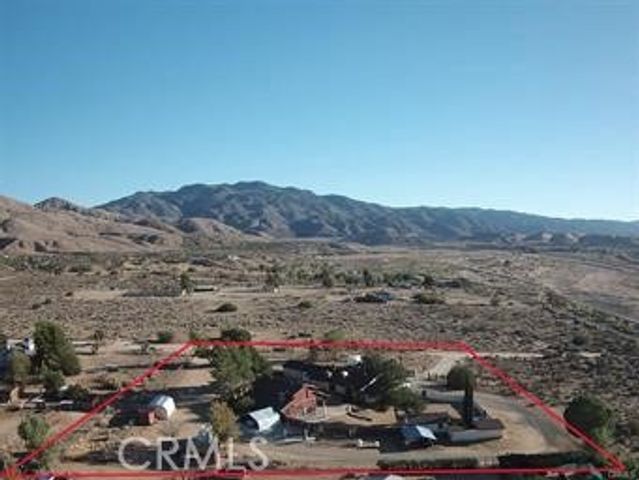 19574 Happy Valley, Apple Valley, CA 92308