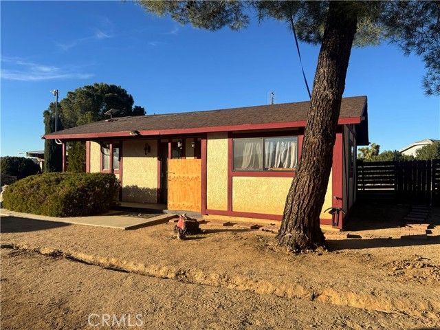 19574 Happy Valley, Apple Valley, CA 92308
