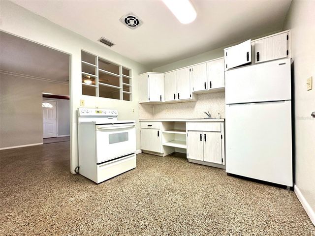 2506 54TH STREET S, Gulfport, FL 33707