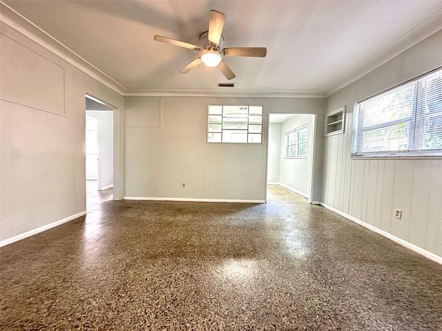 2506 54TH STREET S, Gulfport, FL 33707