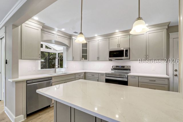 5 Stable Gate Rd, Hilton Head Island, SC 29926