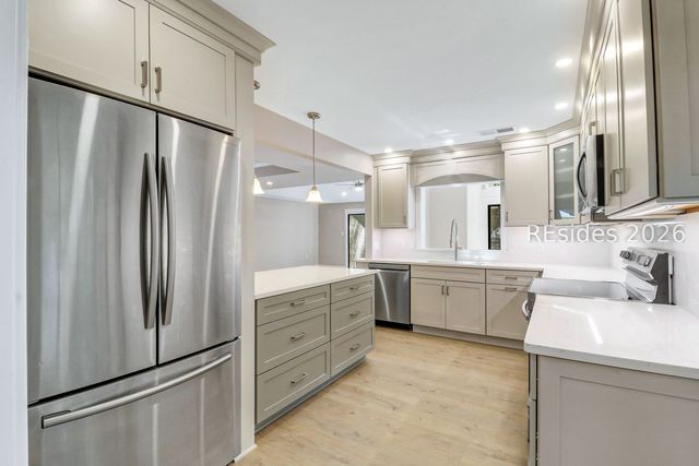 5 Stable Gate Rd, Hilton Head Island, SC 29926