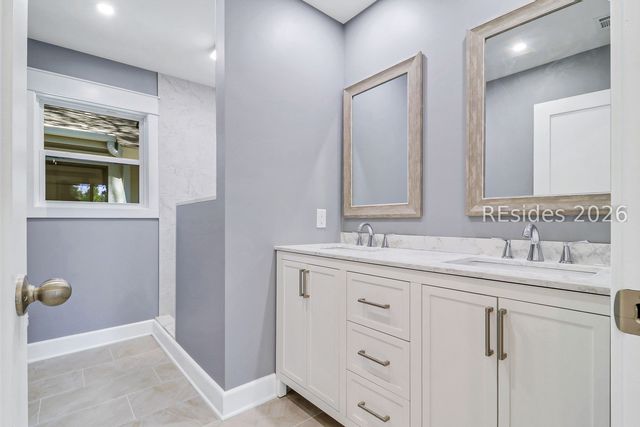5 Stable Gate Rd, Hilton Head Island, SC 29926