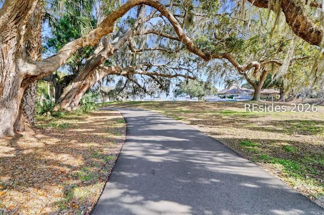 5 Stable Gate Rd, Hilton Head Island, SC 29926