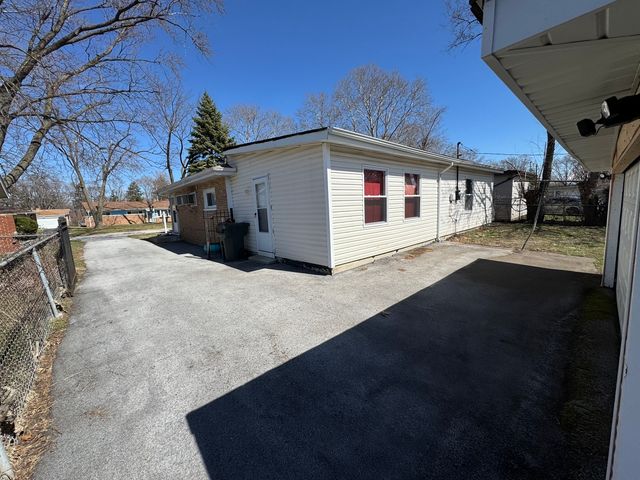 3133 Stafford Drive, Markham, IL 60428