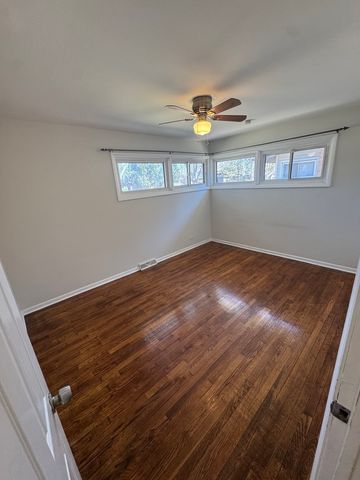 3133 Stafford Drive, Markham, IL 60428