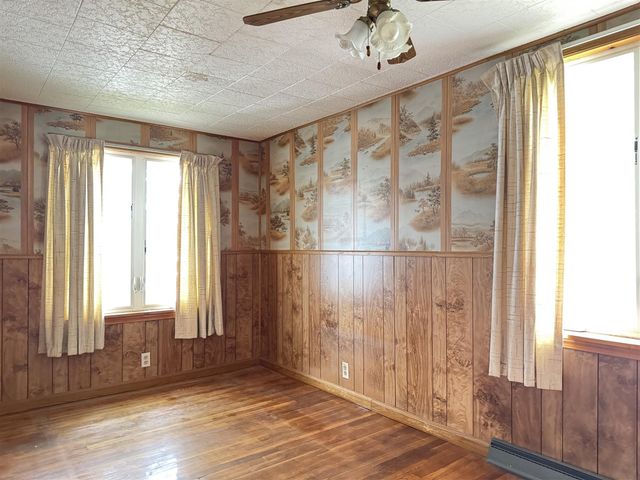 734 N Hawley Drive, Coldwater, MI 49036