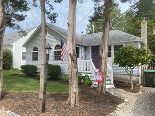 54 Everett 54, Marshfield, MA 02050