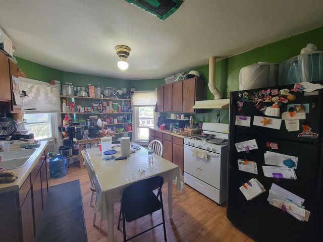 214 Pease Court, Janesville, WI 53545